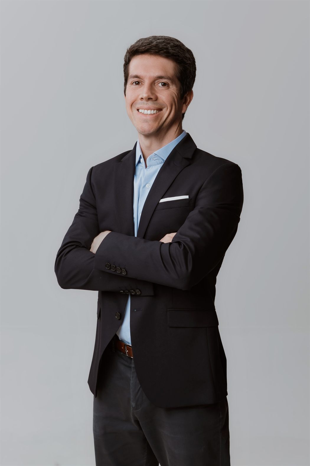 Dr. Gustavo Novaes, dermatologista